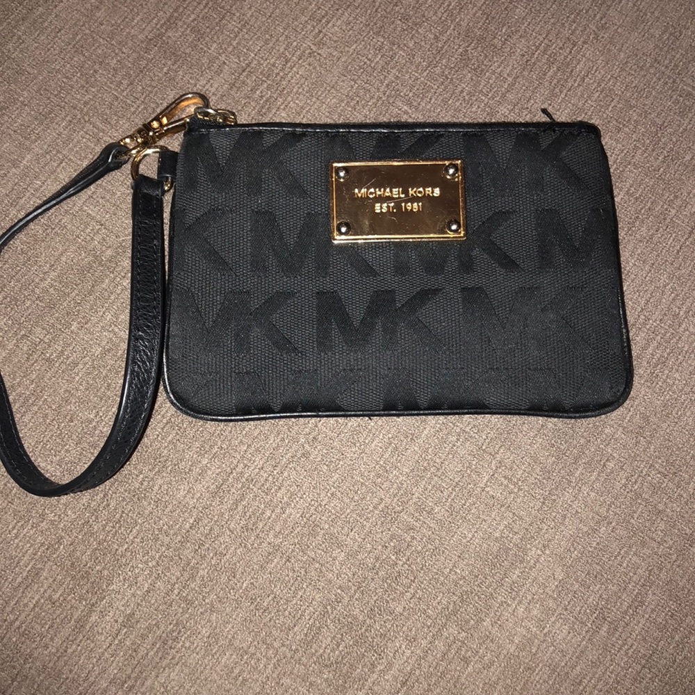 Michael Kors Wristlet